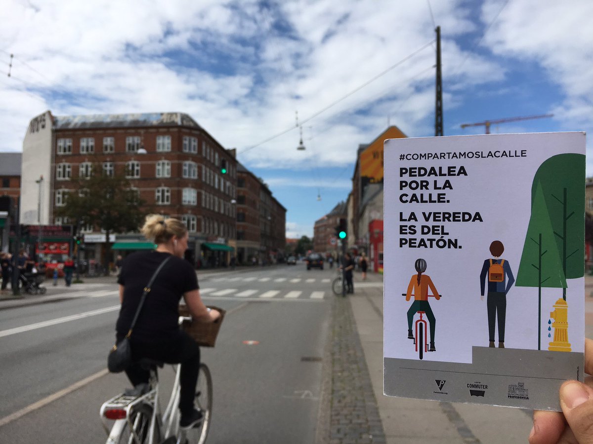 diegogarq's tweet photo. #compartamoslacalle en copenhagen, levantando información para los proyectos que llevamos en @pedaleable_org, muy útil y pedaleado 🚲 https://t.co/aNlmo5zjN0