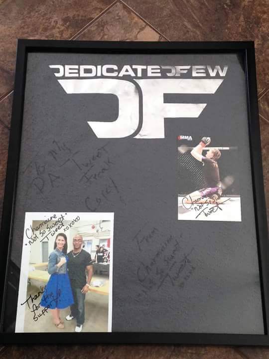 CoreyNine0HTWO's tweet photo. @notsosweetmma  #TweetForIFC26 #WeStillInThisMF #BelieveThat #TweetFreaks @CSSRadio @julesk_fighter @shanknapp @WMMARankings @prosnation 🤘 https://t.co/gLaJ3vRbre