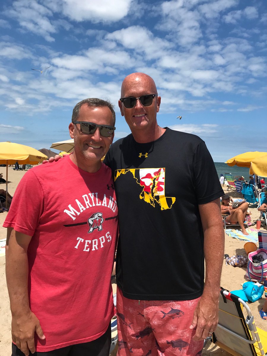 notthefakeSVP's tweet photo. Great to see television's Steve Sands fresh off The Open. See you all next week as vacation ends. #Freckly #ExtraCrispyTwoPieceNoBiscuit https://t.co/pQ10eUtNWh