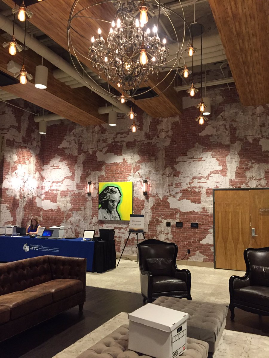 trishadudkowski's tweet photo. The @WhitneyPeakReno event space is beautiful! Excited to get the #2017nfarsummit started! https://t.co/gdO8UYMvzc