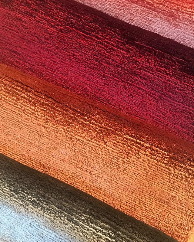 When silk looks edible...💥The idea that you can walk on silk still amazes me. 🍡🌺🍯 #interiordesign #forecasting #luxury