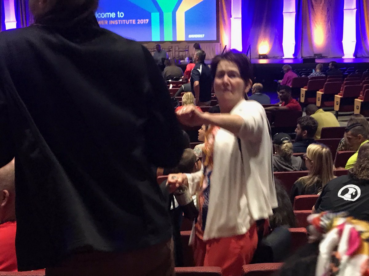dandelionsteach's tweet photo. JCSD 9 Superintendent LOVES AVID #AVIDSI17 #AVID4college #JCSD9 https://t.co/jbd7KBWHLK