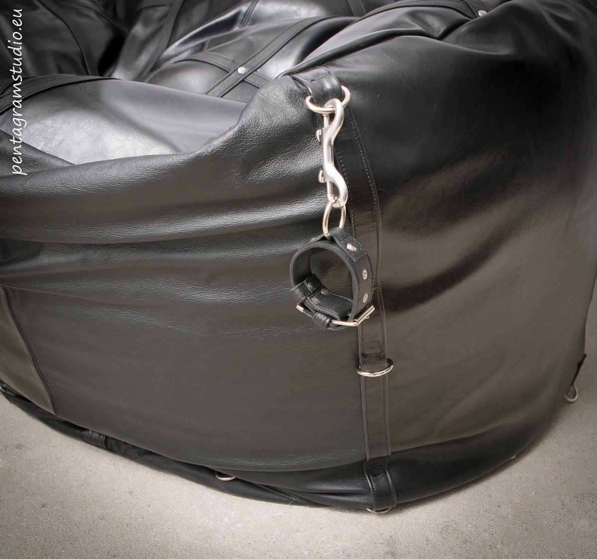 PentagramShop's tweet photo. Leather seat pouf "Black Throne" PROMO PRICE - 20% #leather #bdsm #Promotion #PROMO #leathertoy #leathercraft #bdsmfriends #pentagramshop https://t.co/HL9Ny8DlIz