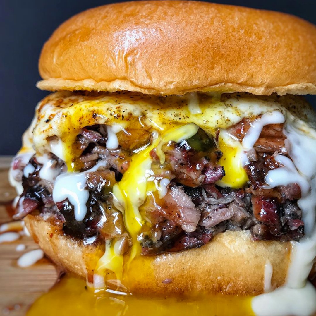 texoriginalpits's tweet photo. Melt your Wednesday Worries Away with this Hickory Smoke Chopped Brisket! Thanks to  @StreetBoss_FT  #foodporn #brisket #texasoriginalpits https://t.co/eYVakoHgaU