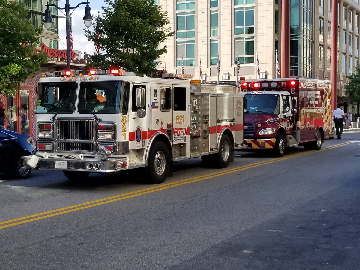 DanielLob34's tweet photo. PGFD doing some work https://t.co/B6k0VMBLql