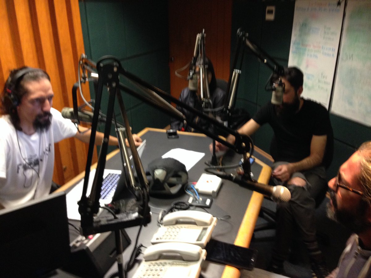 veredaplanv's tweet photo. Hoy estuvimos en el programa @BicitlanRadio hablando de lugares #biciamigables #bikefriendly https://t.co/s82lHzoL3Z