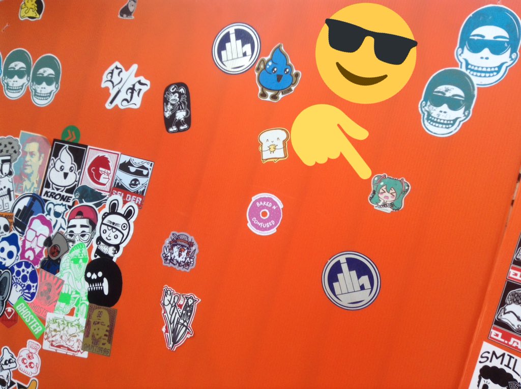 VOCALOIDmty's tweet photo. #Sticker @holamiku found in #Monterrey #64000mty https://t.co/s1X0dVrmCM