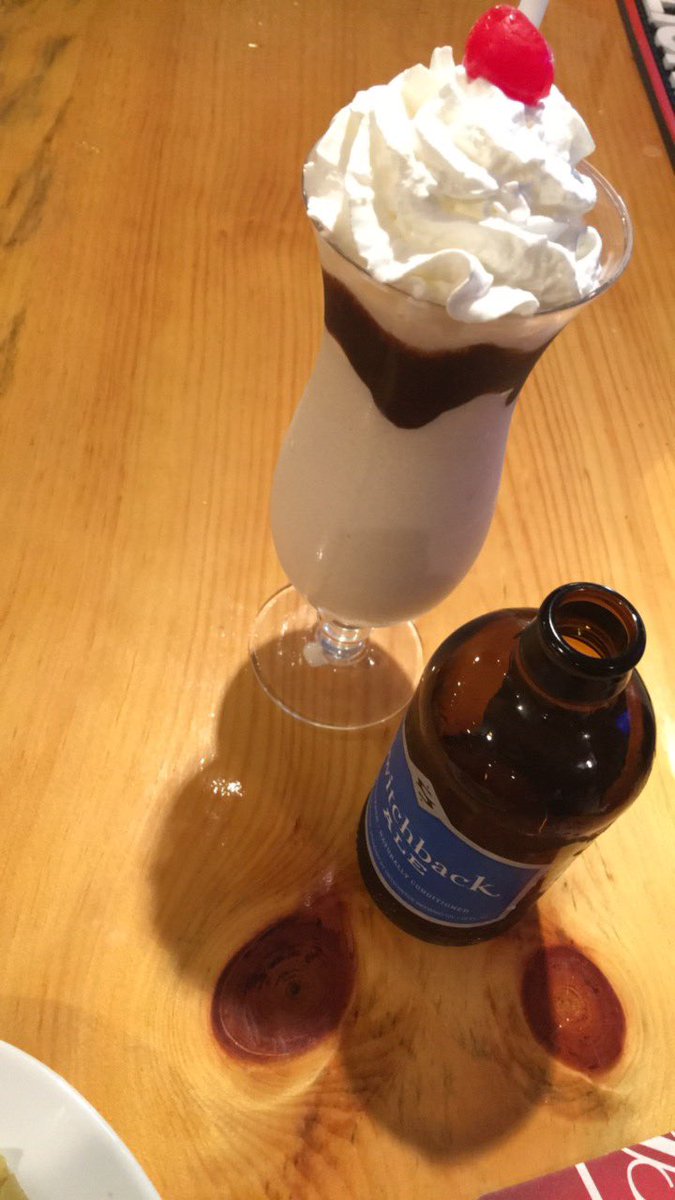 SwitchbackBeer's tweet photo. Sometimes you stop at #BobsSubNCone and sometimes Bob is there and insists you have dessert. Dear Bob. #SwitchbackBeer loves you. https://t.co/OWrdanGIrK