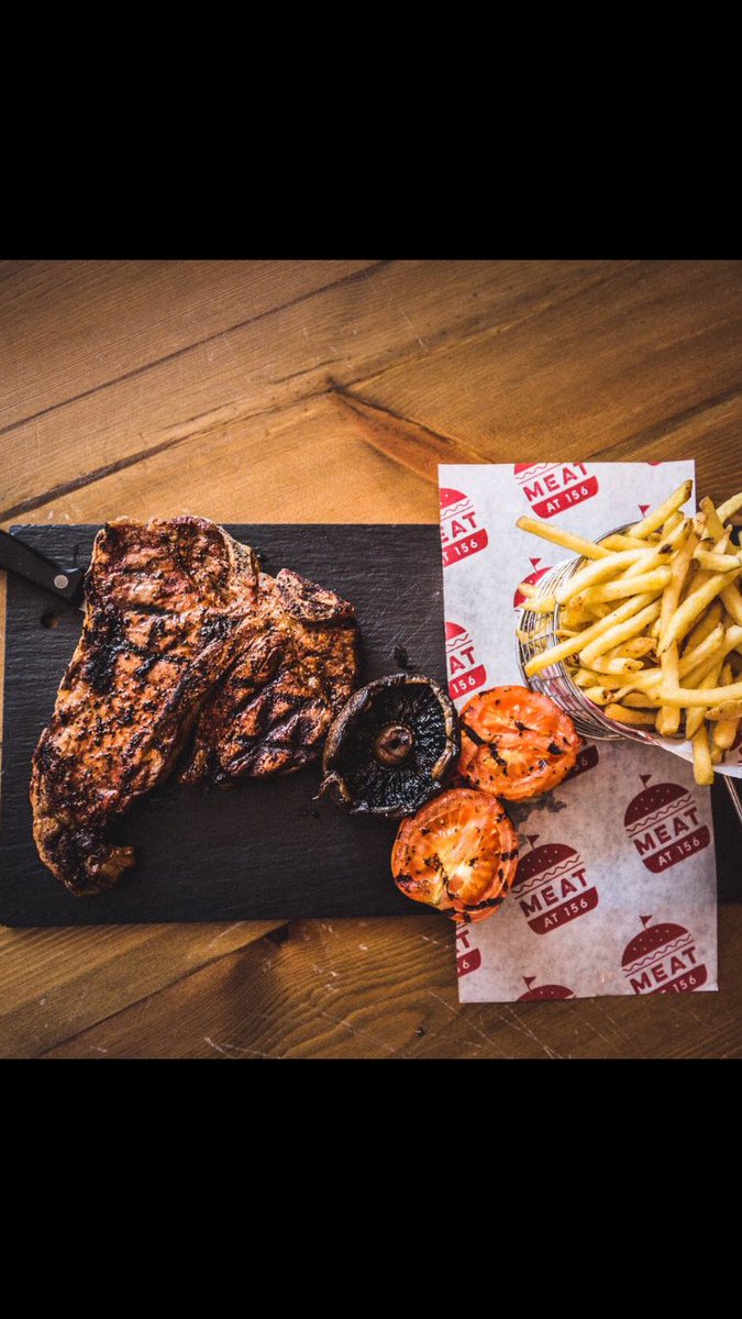 Now that's what I call a mean steak!! 
T bone steak served with grilled tomatoes portobello mushrooms #Steaks #Meatat156 #CityRoad