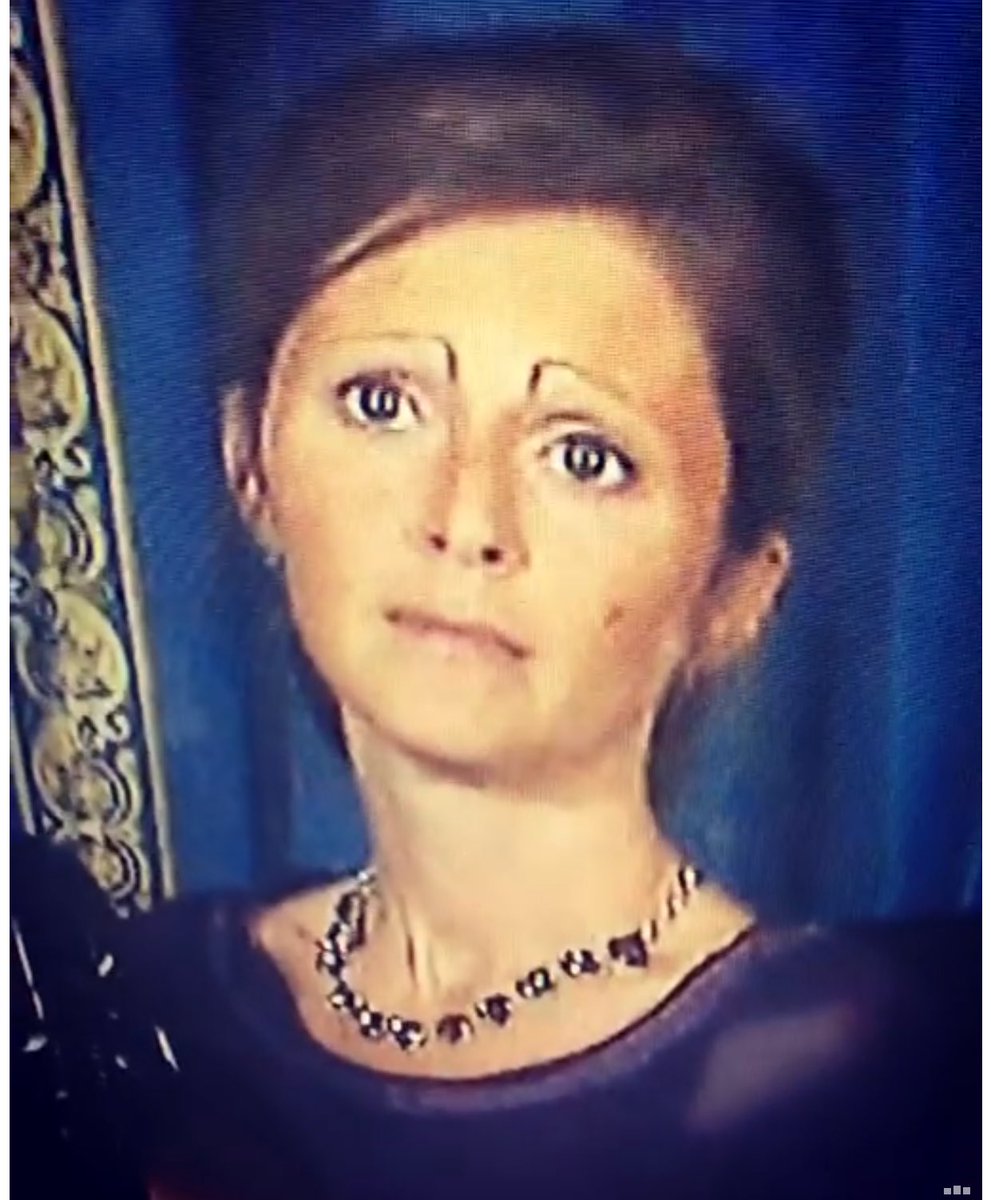 VeNus_De_MiLo1's tweet photo. #Trump should focus on getting a ban on these Why brows rather than a #Transban in the military. #WhyBrows #Crying https://t.co/I3LiI8EX8r