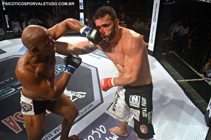 mmawocs's tweet photo. #RolouNoWOCS

No WOCS 37 , Felipe Dourado acertou essa bomba em Daniel Oliveira e garantiu a vitória por nocaute no 3º round! 

Lembra!? https://t.co/BCMjeAkdW5
