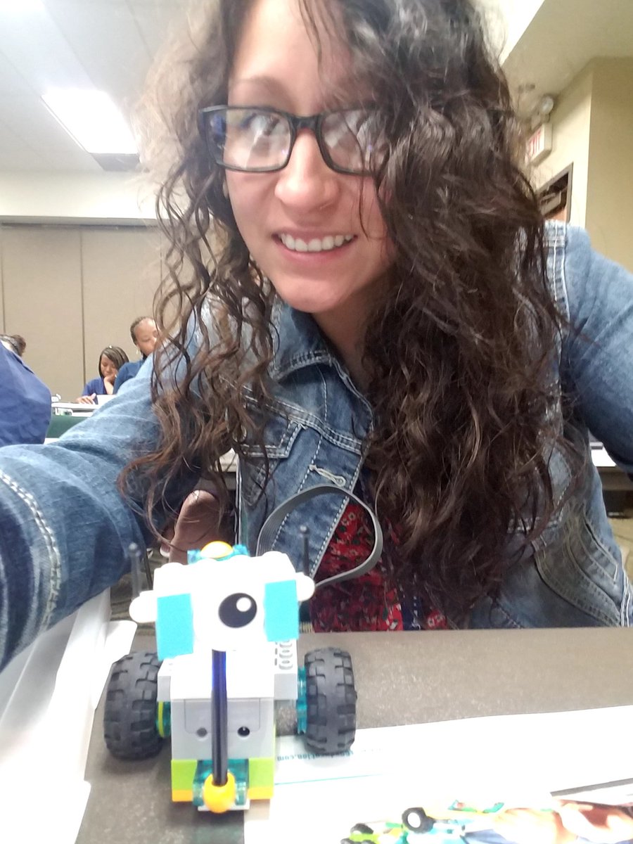 AbbieMata's tweet image. Full of #enrichment and #innovation post #Totsandtechnology #TCEA ...stoked for our future 🍍 #BrAveLearns