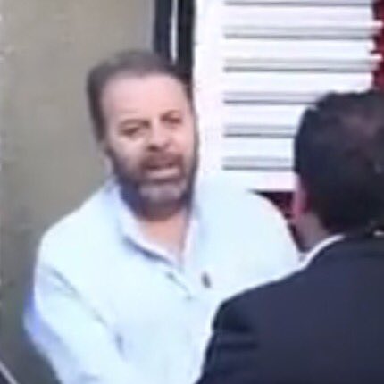 pburelli's tweet photo. ¿Llegó la hora de sacar de la UNIDAD a @manuelrosalesg y @timoteozambrano? Estos personajes comparten agenda con el régimen, no con el país. https://t.co/dxxF7z5riy