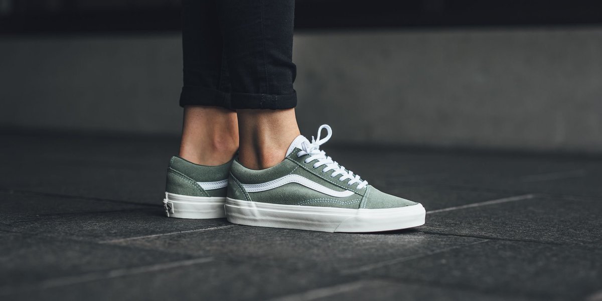 vans ua old skool green