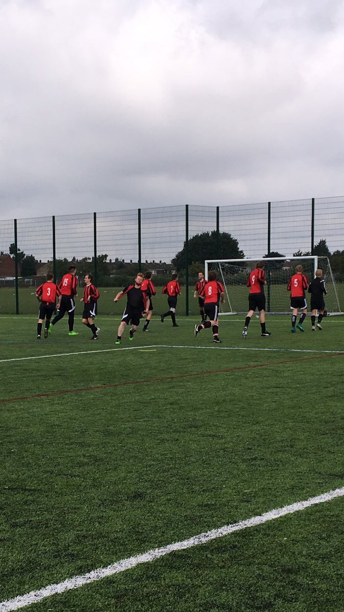 RoneoYfc's tweet photo. @EssexCountyFA #RoneoColts new men's Team preparing 4 pre-season ๐ New Development 4 our #youthteams โฝ๏ธ๐ฅ https://t.co/szE0d0SR3o