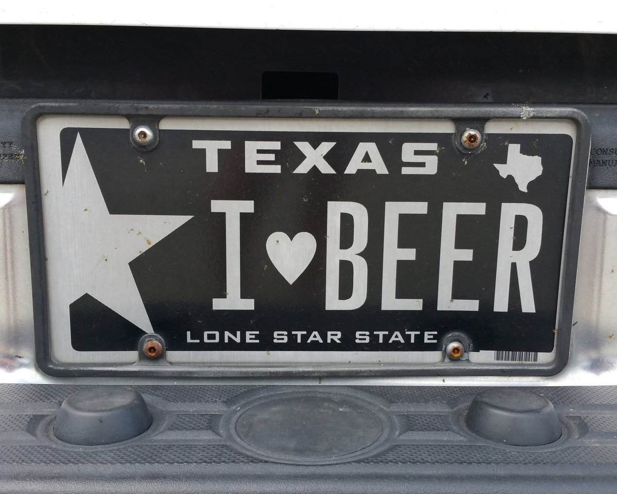 MotoramaLIVE's tweet photo. Tonight on #Motorama LIVE @ 9PM ET - What Your Vanity Plate Says About You, Android Auto Goes Wazey, &amp; MORE! https://t.co/zsrOxkEVad
