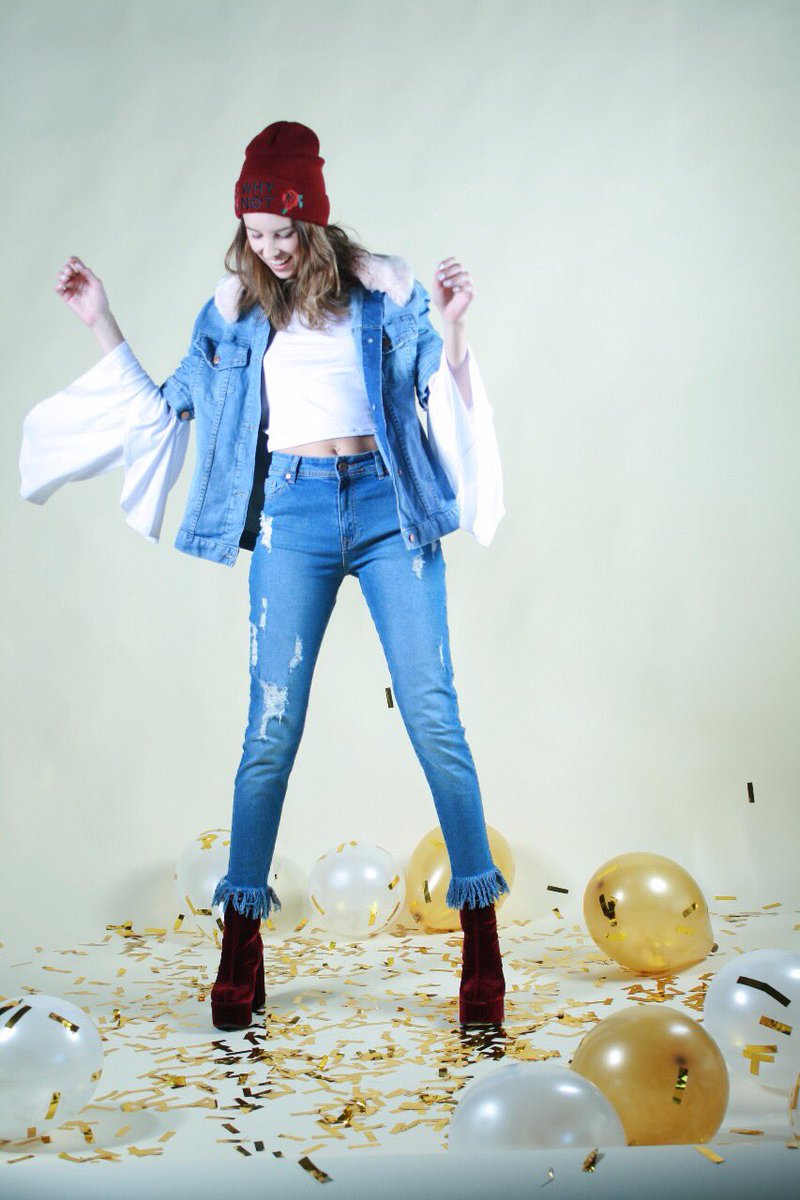 47st's tweet photo. MIDWEEK 👊🏻✨ #47look #SaleParty https://t.co/OtxPUOROYh