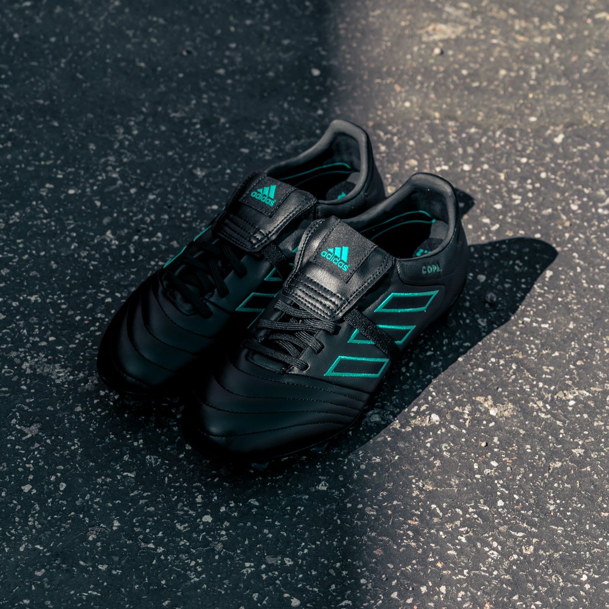 Nikys_Sports's tweet photo. The Adidas Copa Gloro 17.2 available now: https://t.co/hmDsflrSQE  #copagloro https://t.co/if3sCNsBO5