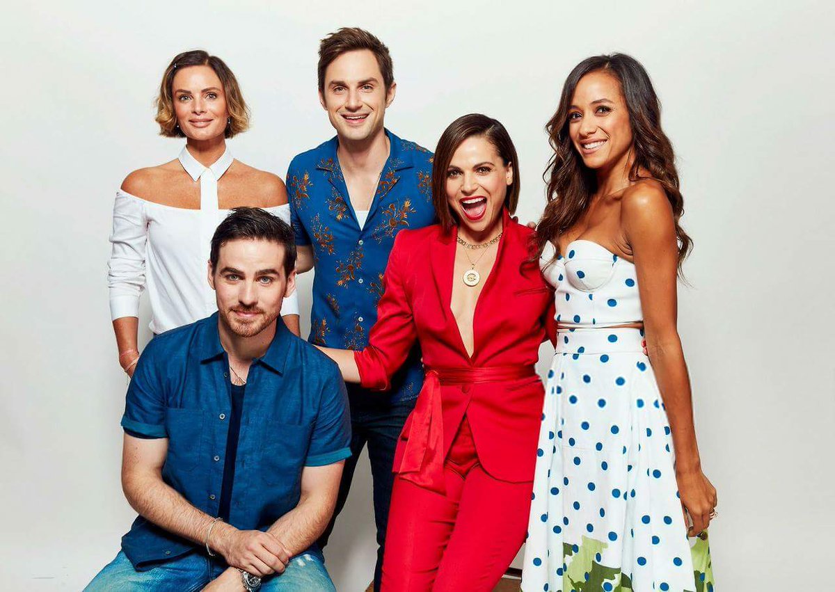 OUATSEASONS7's tweet photo. Shoot para o TvGuide https://t.co/KQaCjqvcVS