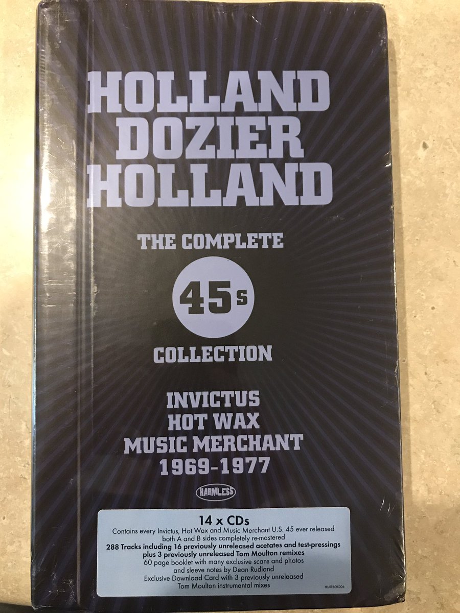 macseann's tweet photo. @hollywoodsteveh @yachtrock @mrjava Got this today, the absolute definition of Post Motown... FOURTEEN DISCS! https://t.co/Ldy6eLQQTc