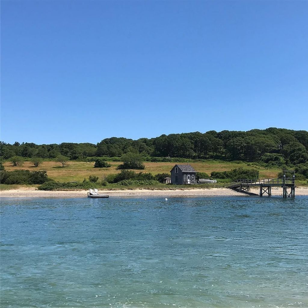 DaveTweets2Much's tweet photo. Beach day in Maine #countryside https://t.co/gD5UP5XKlY https://t.co/lScq4ZnVzh