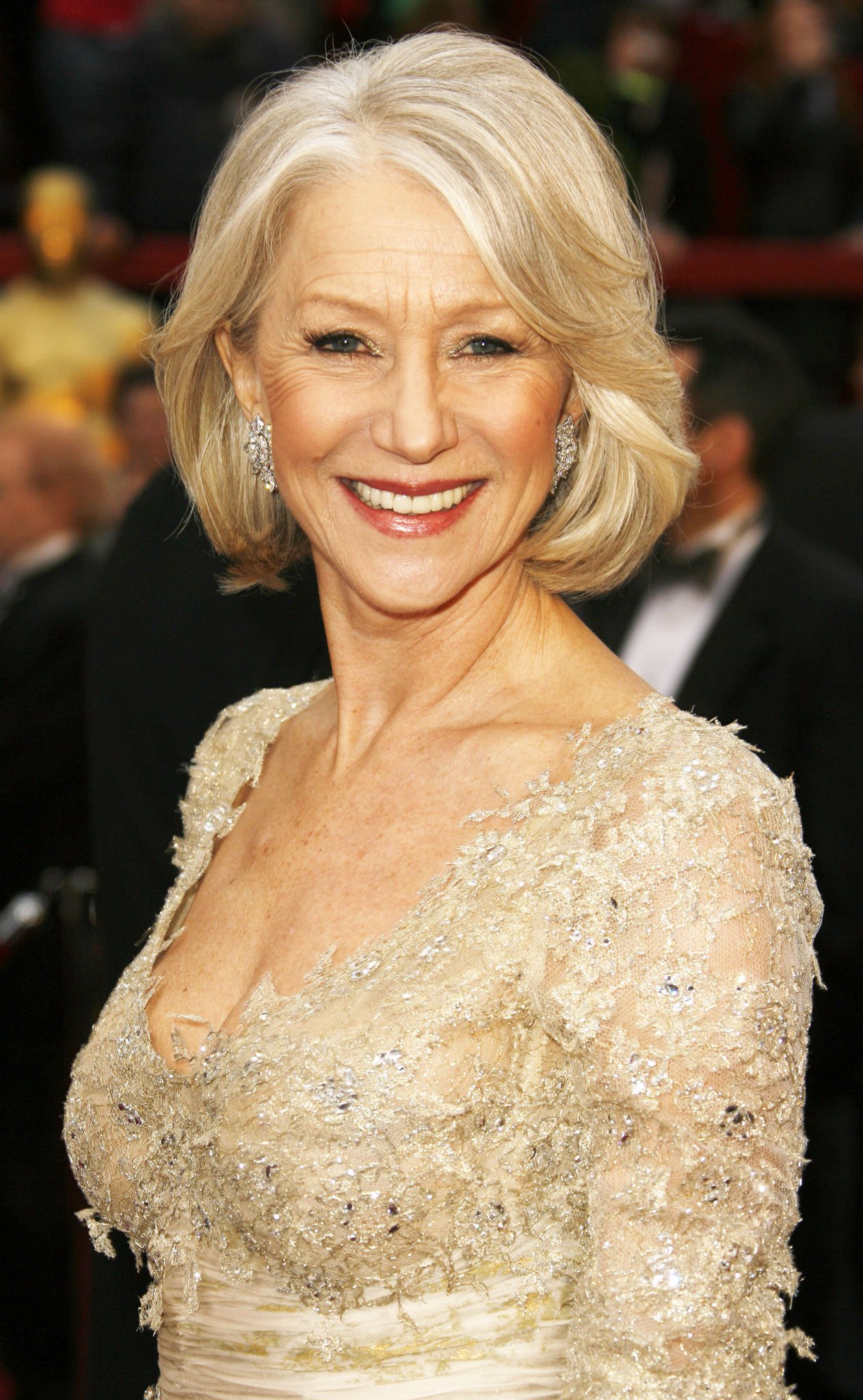 Happy birthday to an iconic Oscar winner, Helen Mirren! 