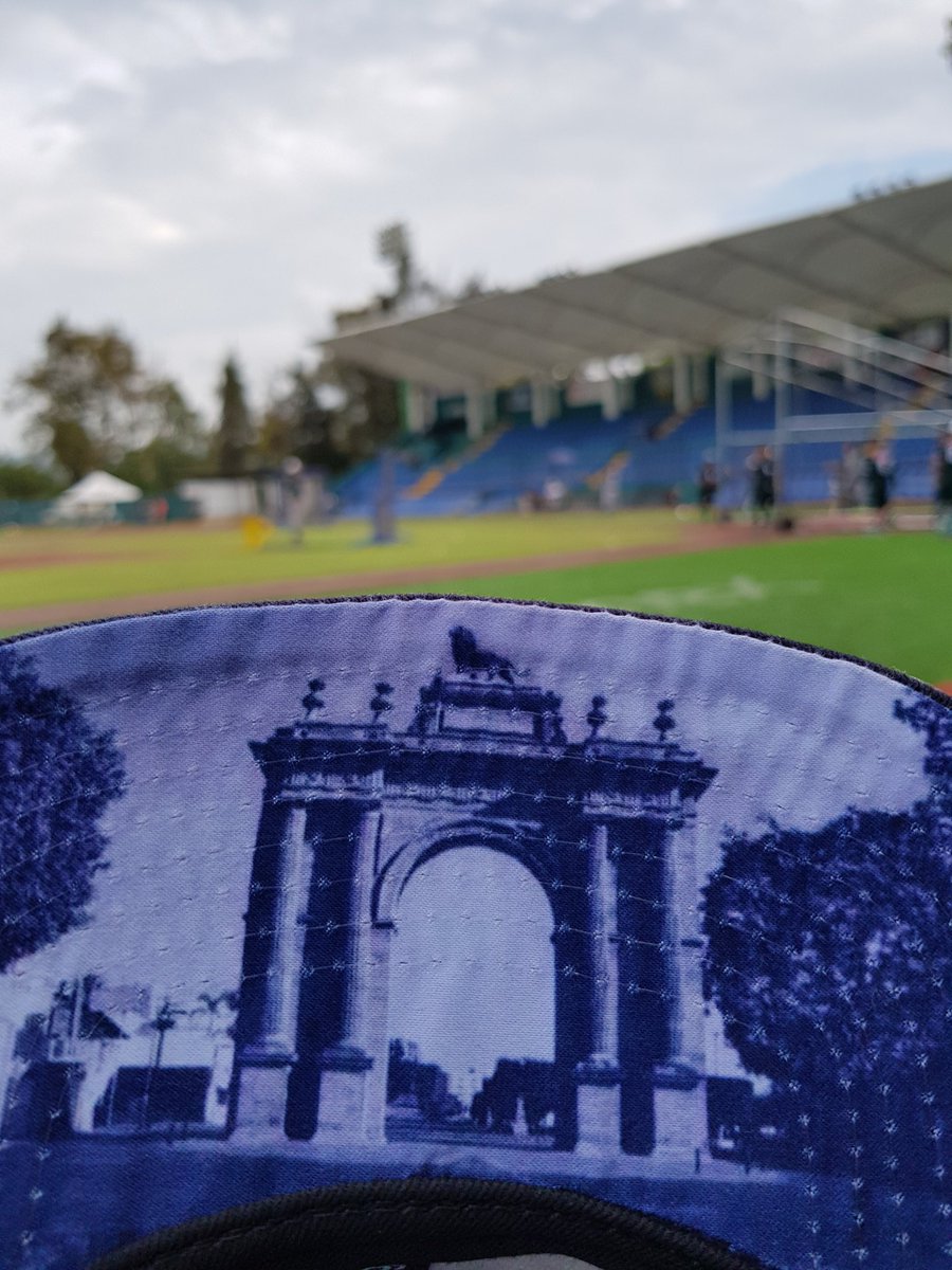 NacimosBravos's tweet photo. #NoTeQuieroEnamorarPero con la cap @NewEraMx Home Pride de los #MásBravosQueNunca🦁 nuestra ciudad y equipo te acompañarán a donde sea 😎😍 https://t.co/k5CpGWU04Y