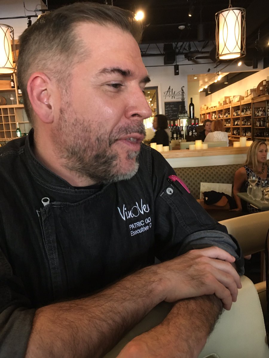 DivaFoodies's tweet photo. Starting our adventure at @VinoVenueAtl Did you know bubbly 🍾is Gr8 w/ fried and fatty foods? @FPorchGourmet @SashaEats https://t.co/Nnyh5C5qAQ