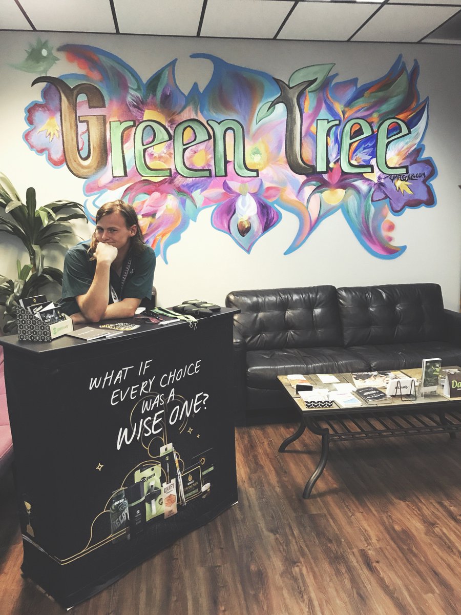 GreenTree_BLDR's tweet photo. O.PEN/BAKKED vendor day! $25 grams while supplies last!!! #vapefam #vapegram #vapeoil #vape #distillate #dabstagram #dabs #dabaratus https://t.co/9Xz6bsujaj