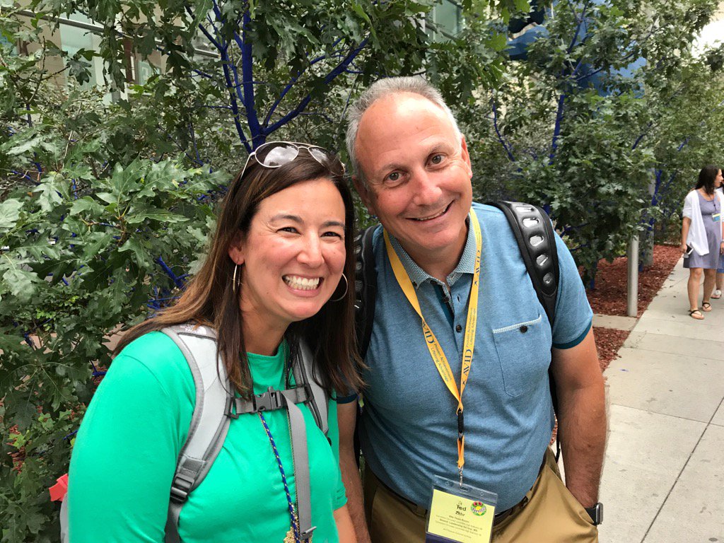 SpitzerDayle's tweet photo. We found the Mayor of Avidville! #Avid2017. Proud to be HSD. https://t.co/Do7oGpGrzx