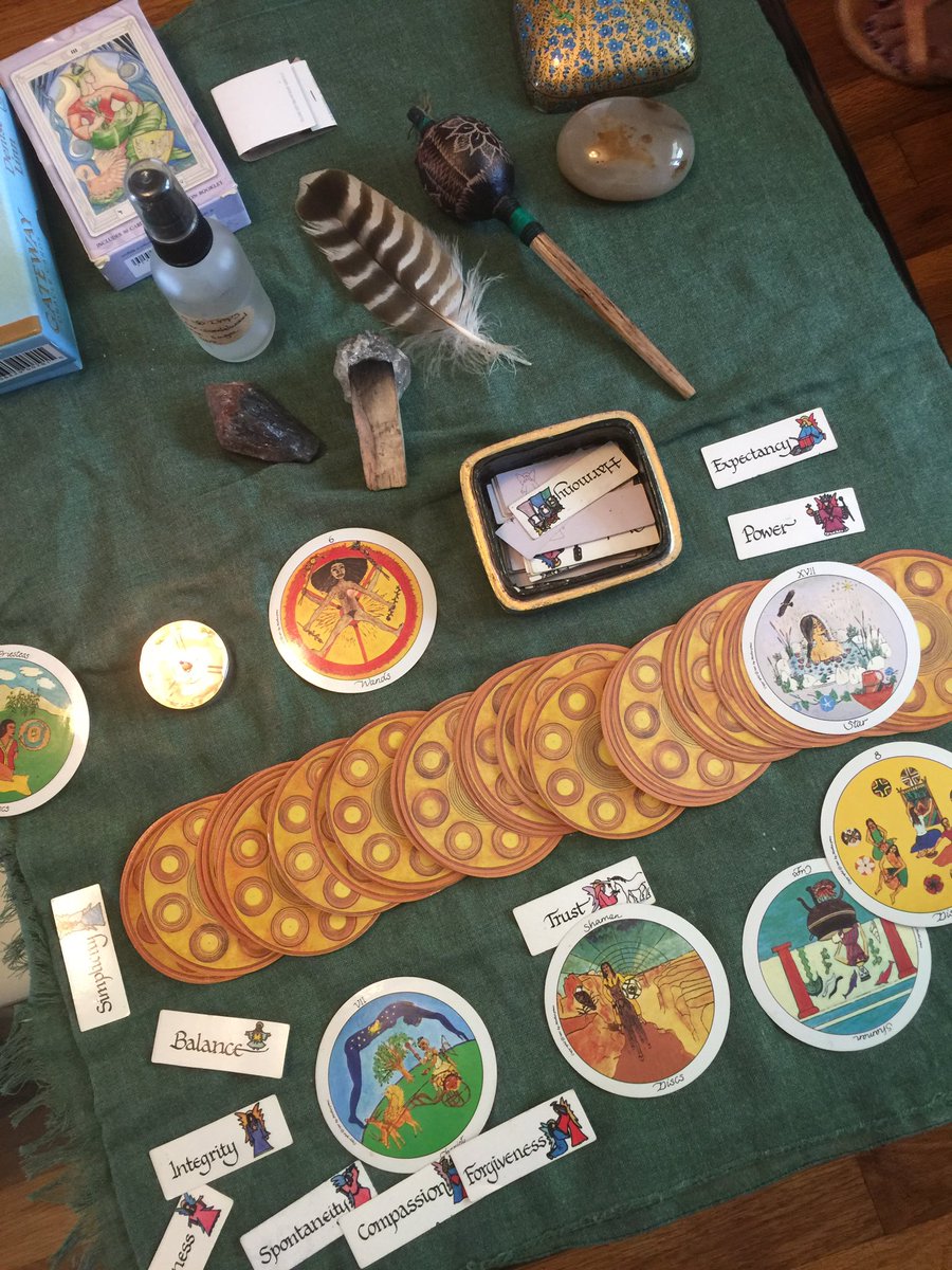 Tarot Happy Hour with the extraordinary Rhea Gay! Sunday, July 30 from 5:30-7:30. Details: facebook.com/events/1349689…
