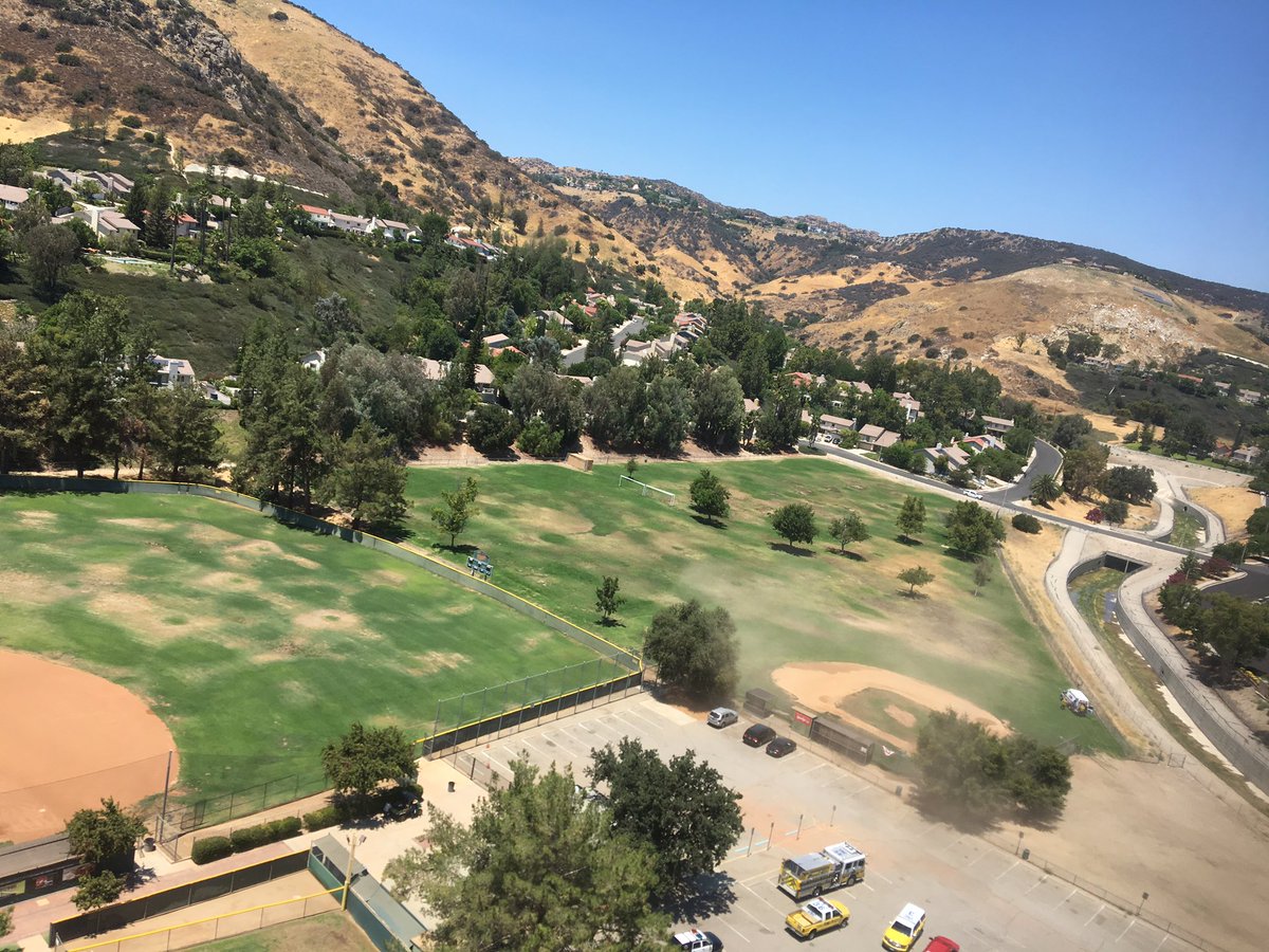 VCAirUnit's tweet photo. 7-26-17 AirSquad9 responded to El Scorpion Canyon Park and rescued a dehydrated hiker. Thanks to LASO SAR, LAFD, VCFD Eng36, and AMR442. https://t.co/iFLIAPHcUv