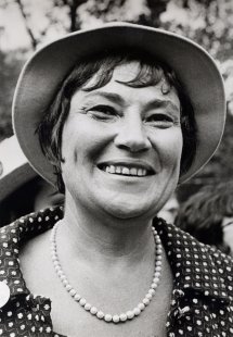livingtags's tweet photo. #LivingTags salutes #greatwomen like Rep Bella Abzug. #womensrights #WomensEqualityDay https://t.co/Mp9BxBtCi3 Who is your #greatwoman? https://t.co/xj2qLm6gTK