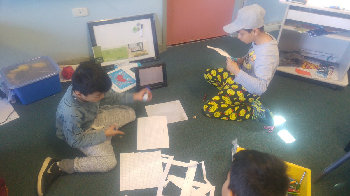 4C using their knowledge of area to design creative and innovative zoo's @MarkDiamondLPS <a href="/smith_kiri/">Kiri Smith</a> <a href="/LansvalePS/">Lansvale PS</a>