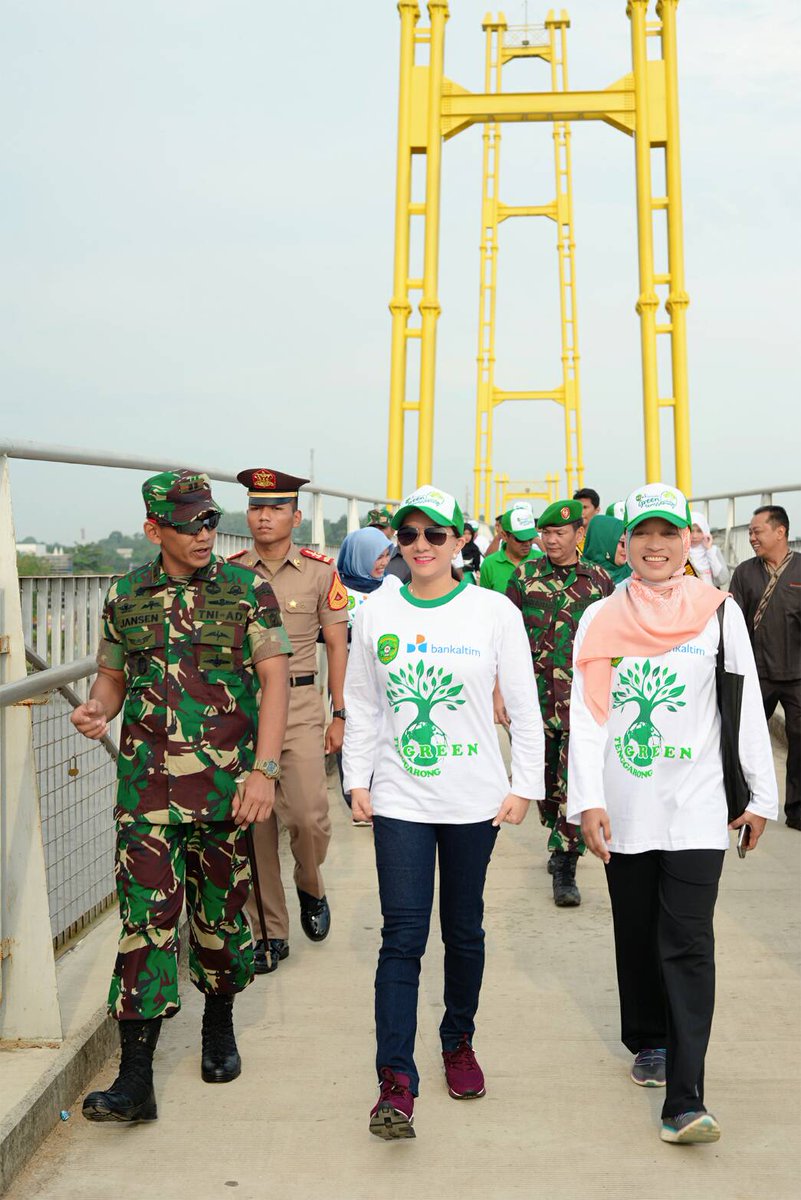 <a href="/ritawow_1973/">Rita Widyasari</a> "Tenggarong Hijau"  #kawanrita