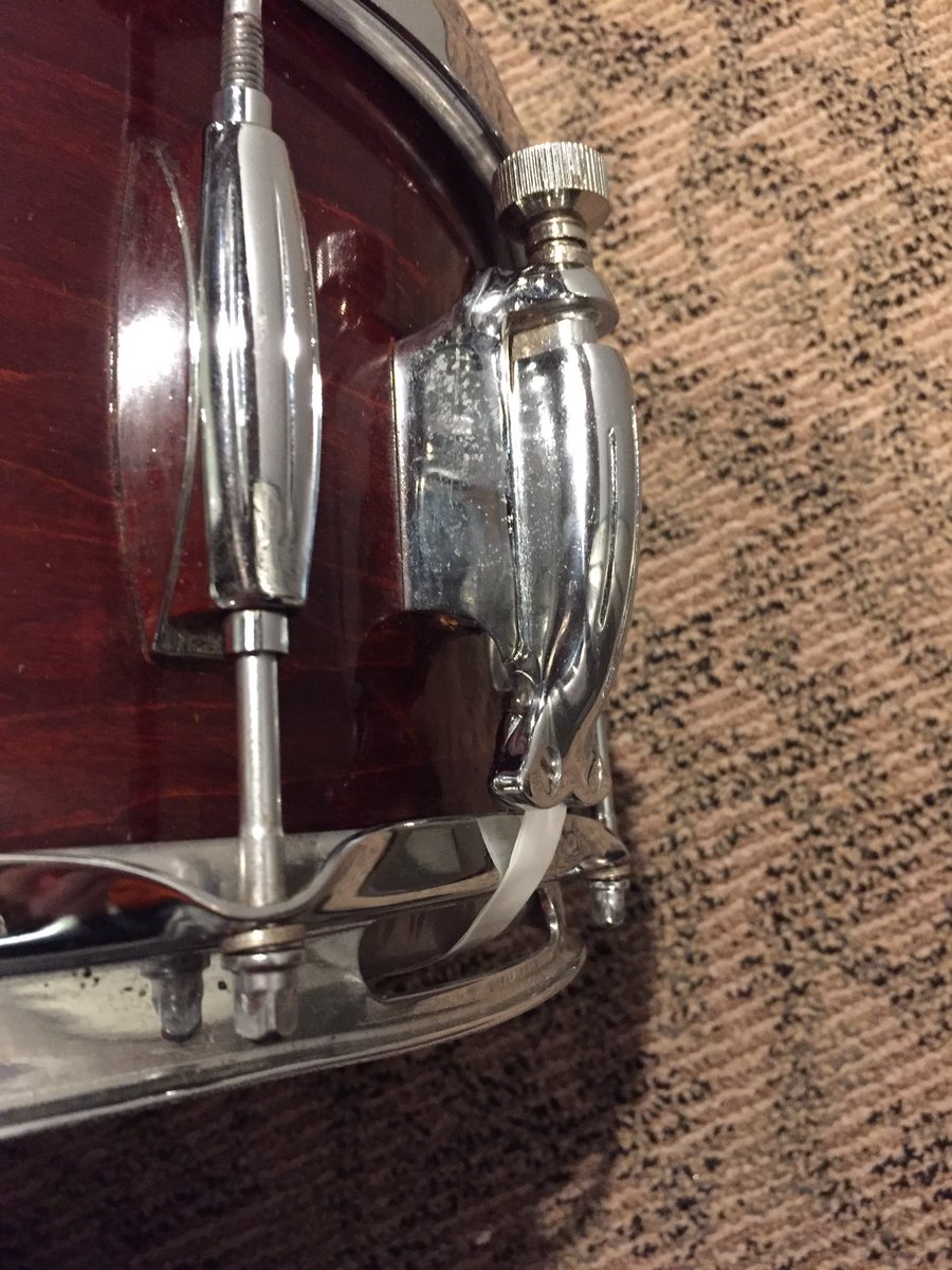 TheDrumReaper's tweet photo. Vintage @Gretsch_Drums repair. The threads pulled out and were useless. Can't tell now though! #vintage #drum #repair #RepThe Reaper https://t.co/wT6h2lCoPy