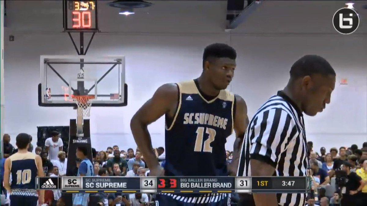 ImJust_JP's tweet photo. The only knock on Zion Williamson: He's Andre Drummond from the free-throw line... 😭 #SCSupreme https://t.co/j4Tsy6PGqk