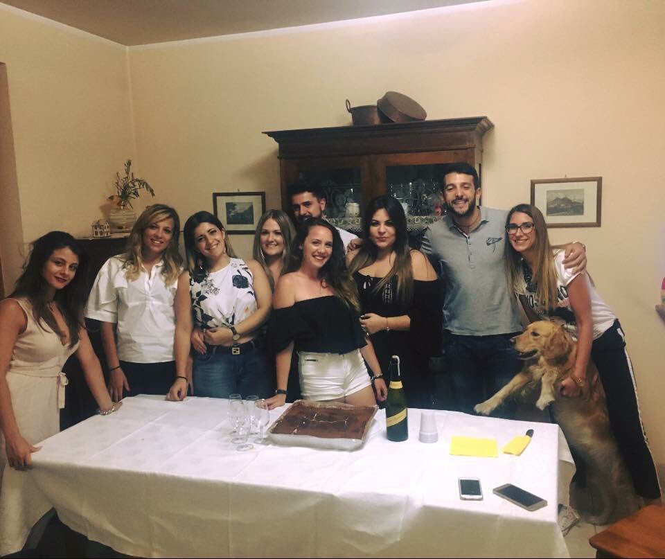 RotaractPompei's tweet photo. In data 20/07/2017 si è tenuta la prima Assemblea Ordinaria dei soci e degli aspiranti dell'anno sociale 2017/2018. https://t.co/tkPTqBaoaD