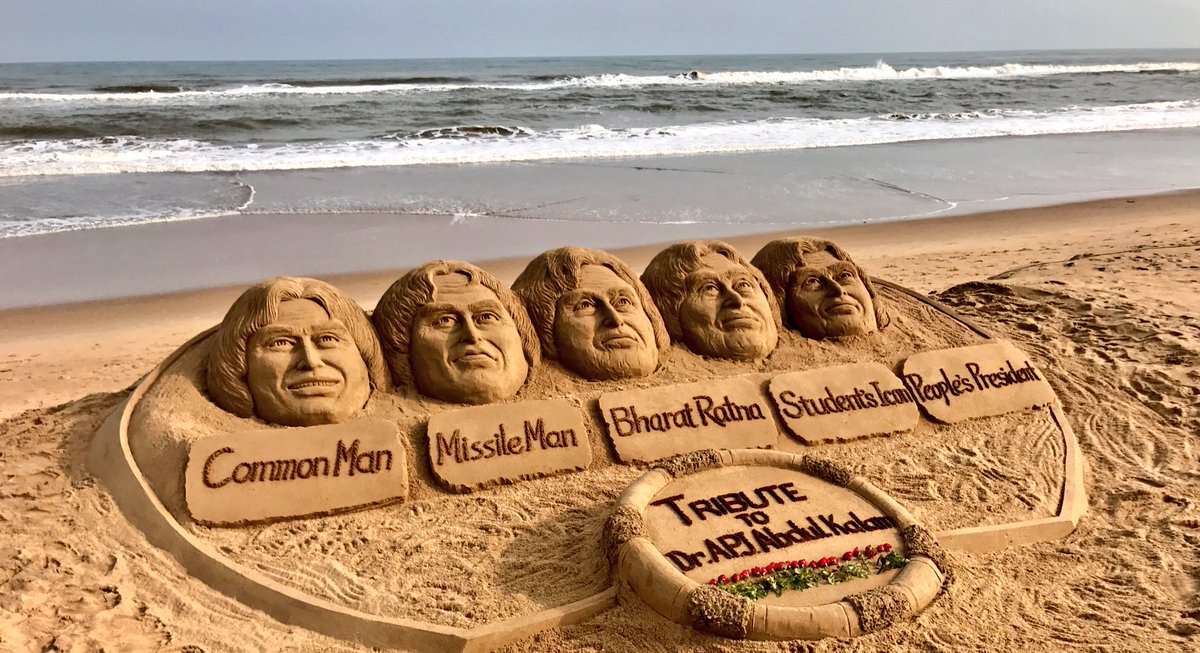 sudarsansand's tweet photo. My SandArt to Tribute to Dr. #APJAbdulKalam on his death anniv. A #CommonMan,
#MissileMan, #BharatRatna, #PeoplesPresident, #StudentsIcon https://t.co/9WBYiNNtEj