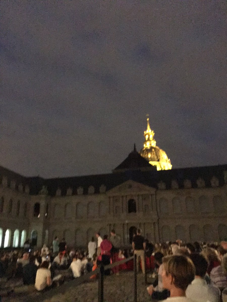 Laurenb_France's tweet photo. Take advantage of a #summer evening to discover the #soundandlights to the # it is to go back up in the #history of #France https://t.co/xmO2GqAL8p