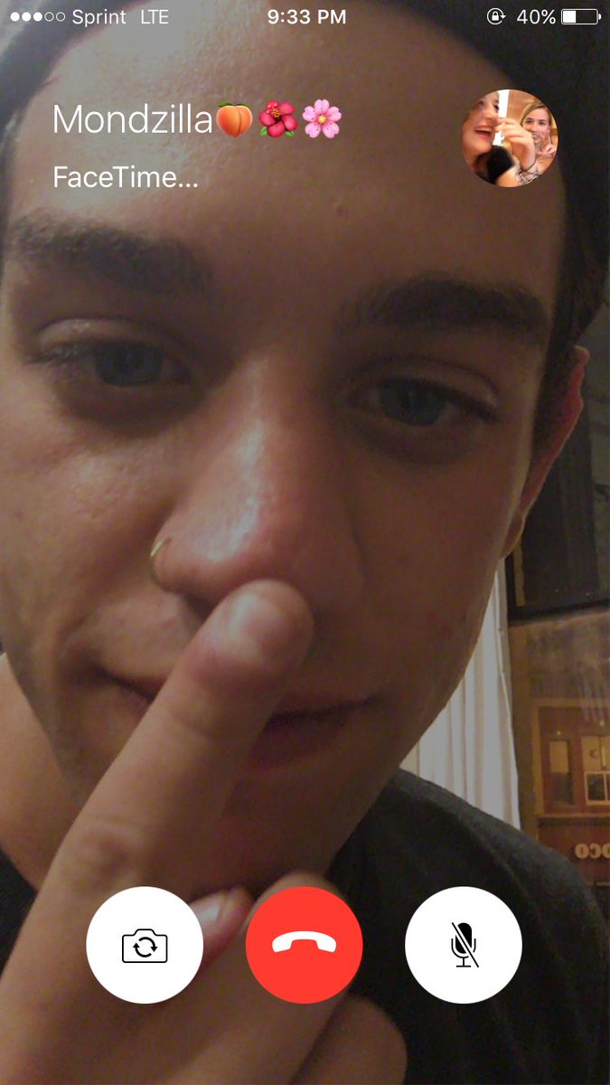 casuallymaddie's tweet image. Great seeing you tonight 💓