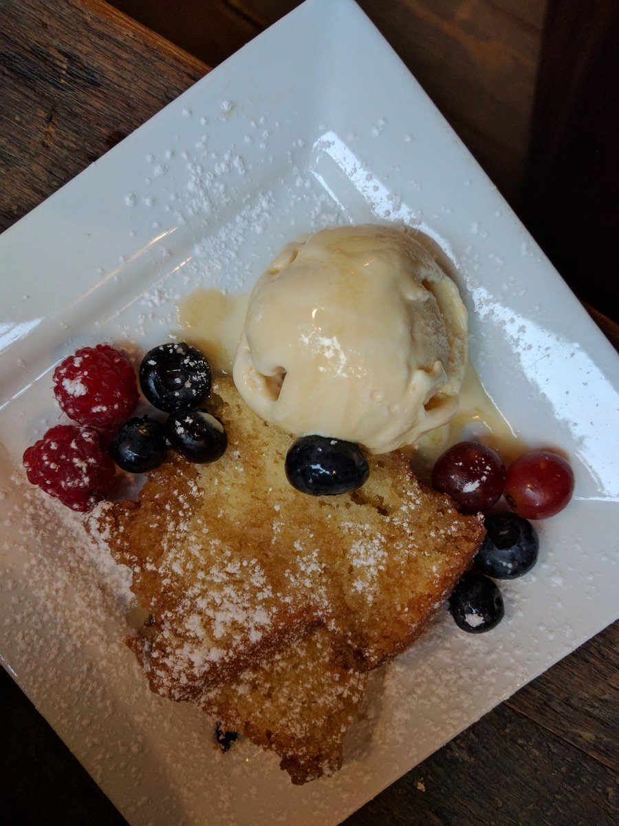 Always have room for dessert, right? #FeastOn these Walnut Rum Cake and Bread Pudding at @RhubarbHali! #MyHaliburtonHighlands