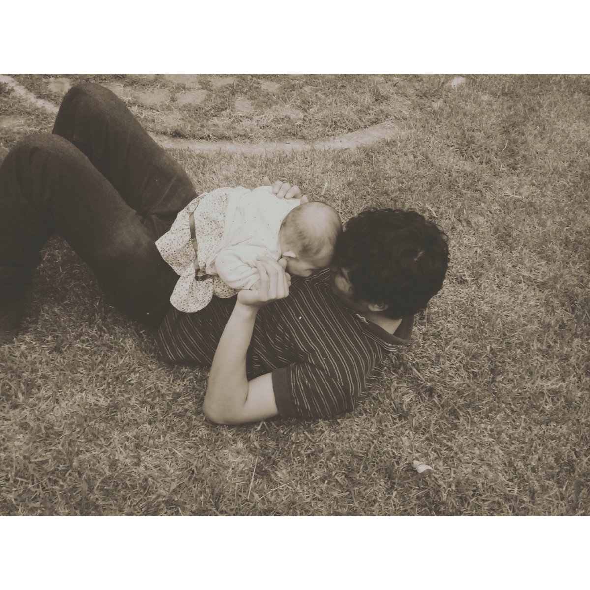 111Enrik's tweet photo. ❤❤❤ ¡Meu Amor!❤❤❤
#FerBb https://t.co/EkvED29RKs