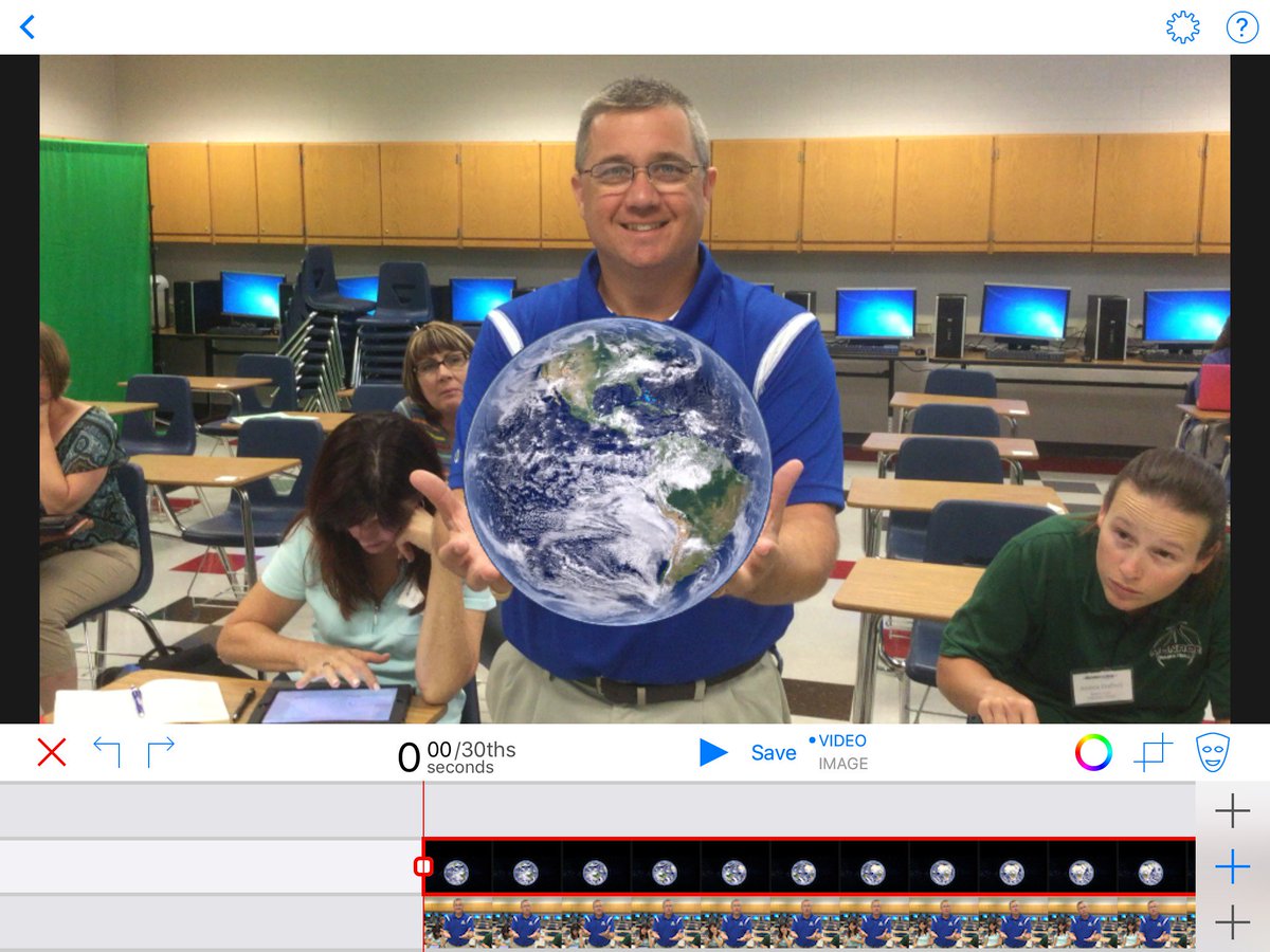 bethanydeputy's tweet photo. @MrMerrillsClass @DoInkTweets I ❤️❤️❤️ the mask tool! ⬇️layer is regular; ⬆️layer is a rf vid from @pixabay. A little masking magic, and wha-la! #nogreenscreenrequired https://t.co/tu8Isyt93N
