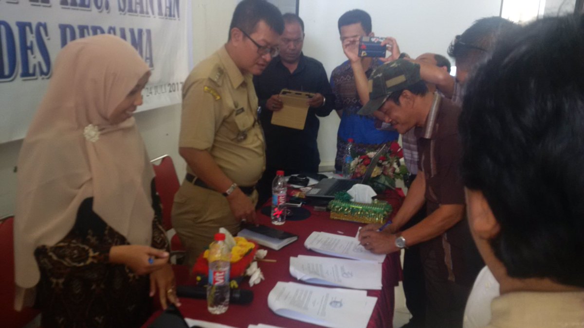 Lindanovianti03's tweet photo. MAD,Transformasi UPK exPNPM-MPd mjd BUMDesa Bersama Kec.Siantan Kab.Mempawah Prov.Kalbar @EkoSandjojo @AhmadErani https://t.co/e0yudsDG4C