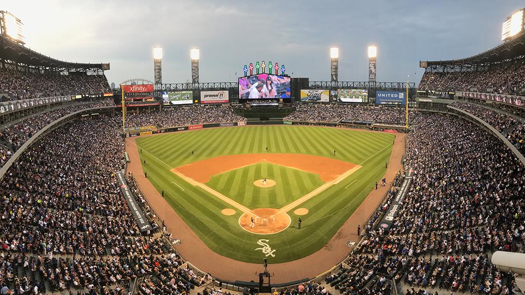 whitesox's tweet photo. The #CrosstownCup on the South Side!

https://t.co/NBBgZeNusw https://t.co/J7ewGuAz6H