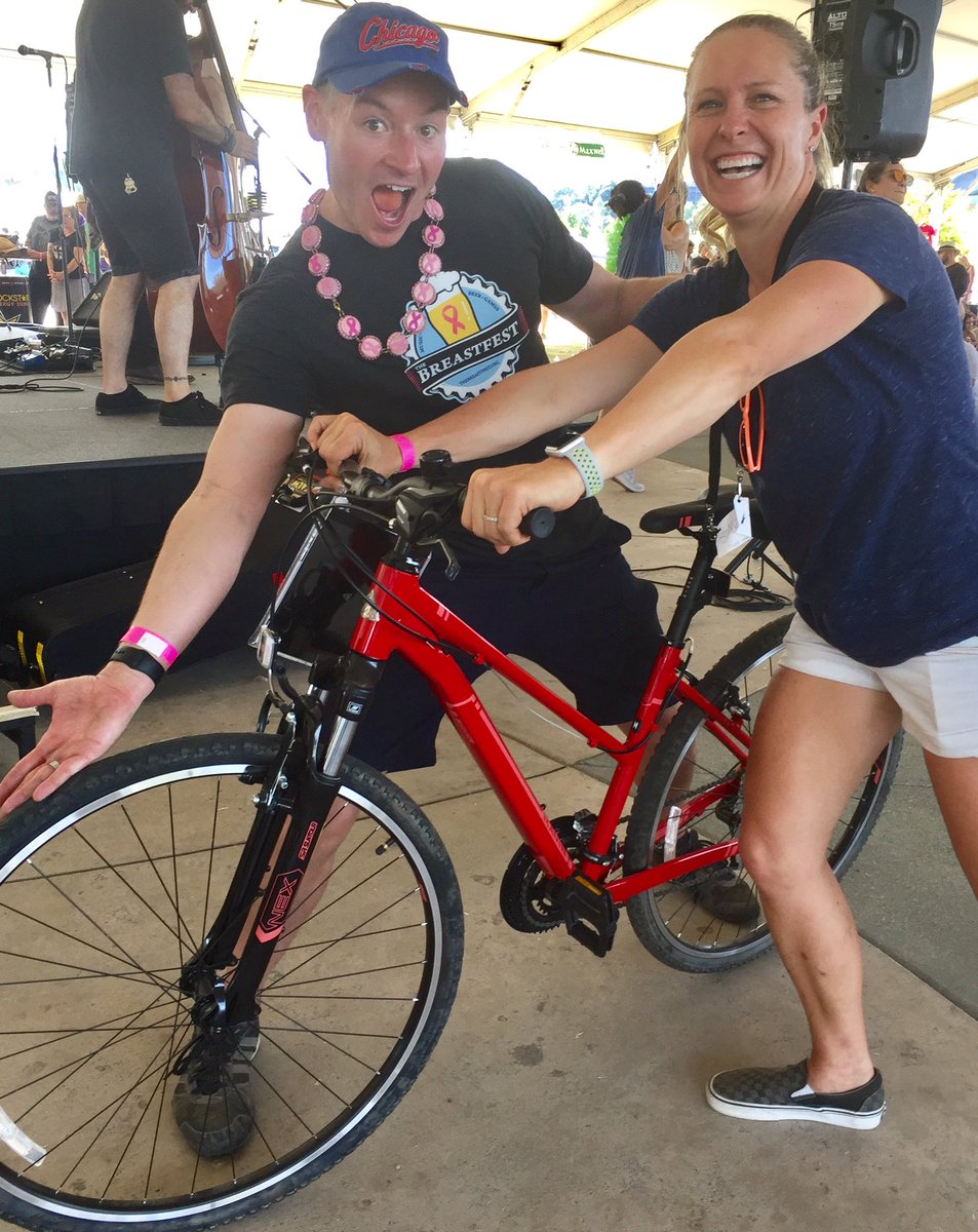 MoylansBrewery's tweet photo. https://t.co/Ok8wrdgHBf #marinbikes #threetwins #homeadvisor #samchase @marinbikes @ThreeTwins @HomeAdvisor @TheSamChase #moylans #brewco https://t.co/4CbDpCjLhZ