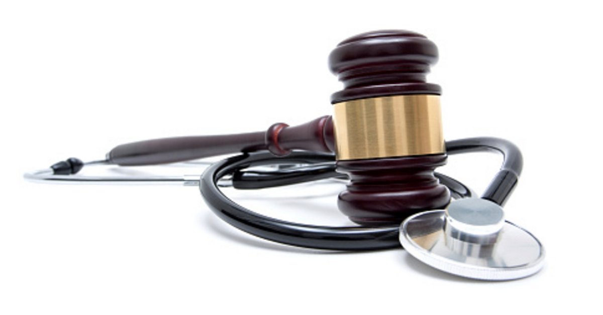 aafp's tweet image. Urge your Senators to vote NO on #healthbill as it stands. Your patients deserve no loss of coverage! #AAFPNC #Docs4Coverage