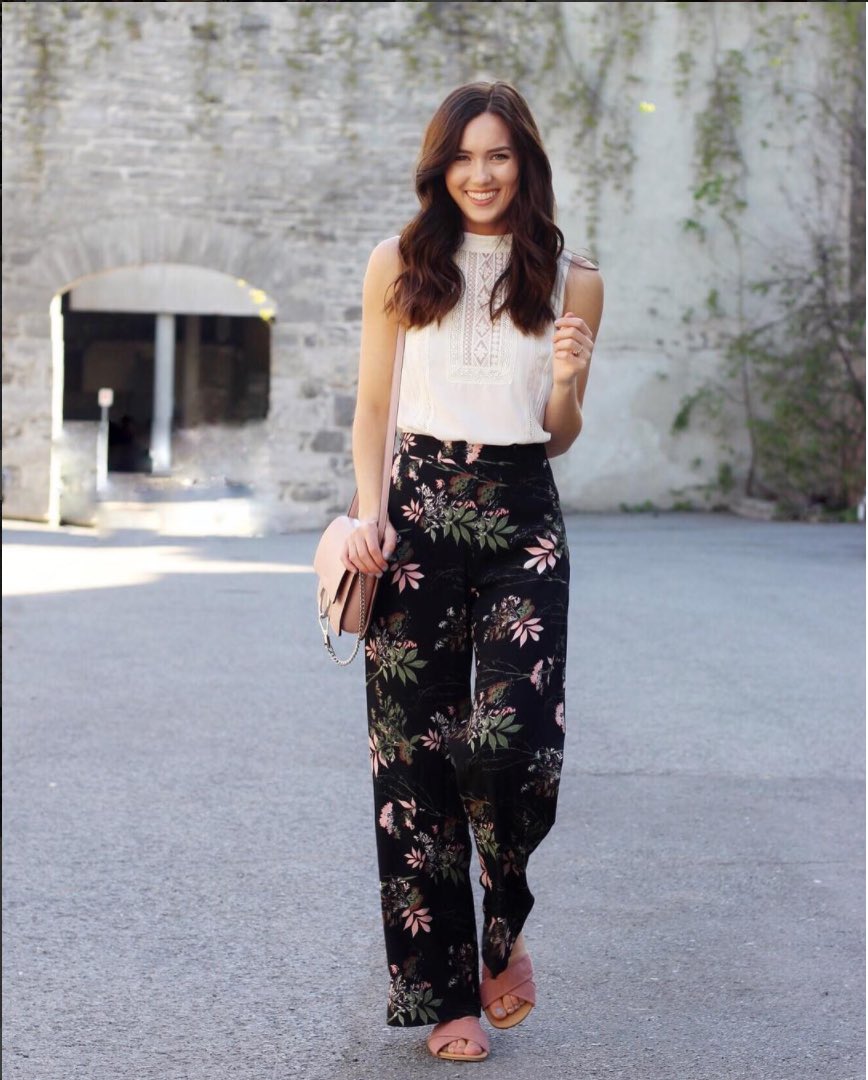 cafawards's tweet photo. Check out some of #Ottawa's most stylish #influencers for #CAFAonLocation @YOWCityStyle @TheChantsy @MariesBazaar   #WearCanadaProud https://t.co/CQUD5v9P4i