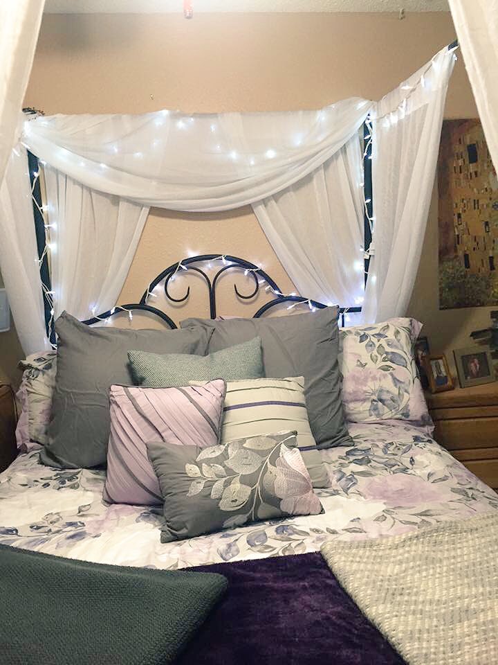 missaalyssa916's tweet photo. Had to take my bed apart for the renovation and I'm reminiscing already 💕#princesssuite 👑✨ https://t.co/eT7cjfNweU